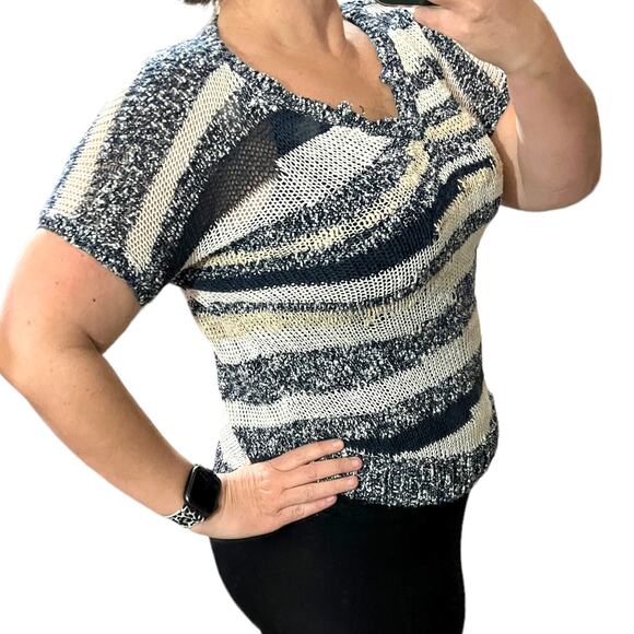 Lucky Brand SMALL Striped Loose Knit Notched V-Neck Short Sleeve Sweater - Picture 4 of 12